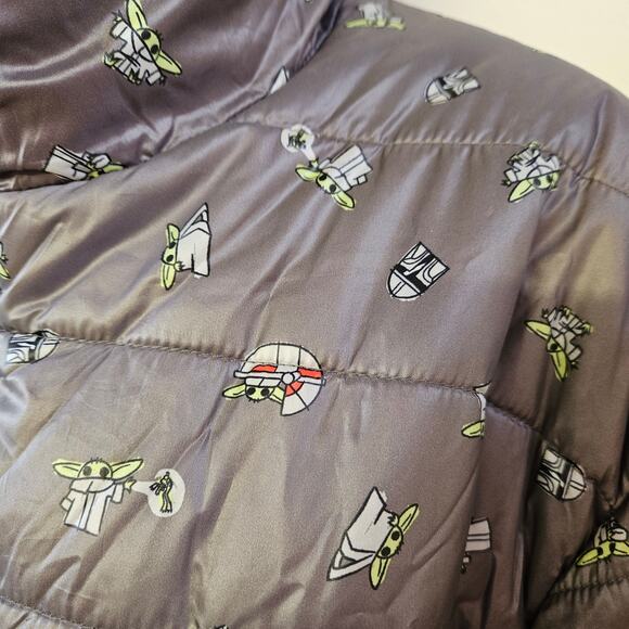 Disney Star Wars Grogu Gray Puffer Coat Size XXL NWT Reversible Baby Yoda - Picture 4 of 12
